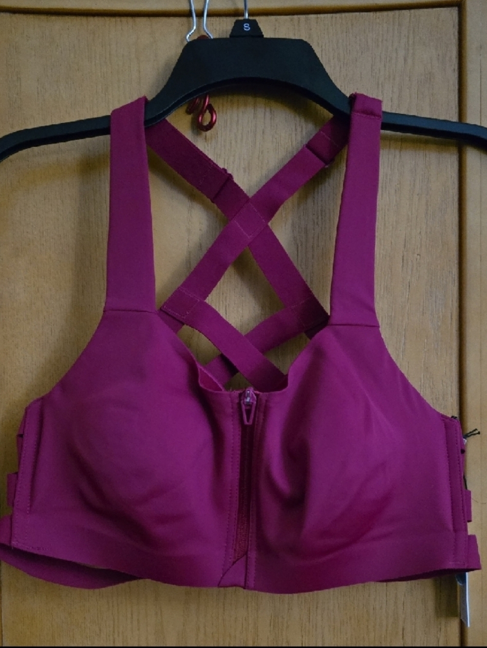 Victoria's Secret Front-Zip Crisscross Sports Bra - Magenta